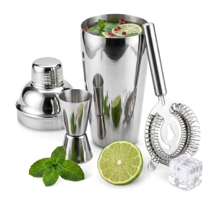 Producto de terceros · marca y disponibilidad a confirmar: Set Cocktail